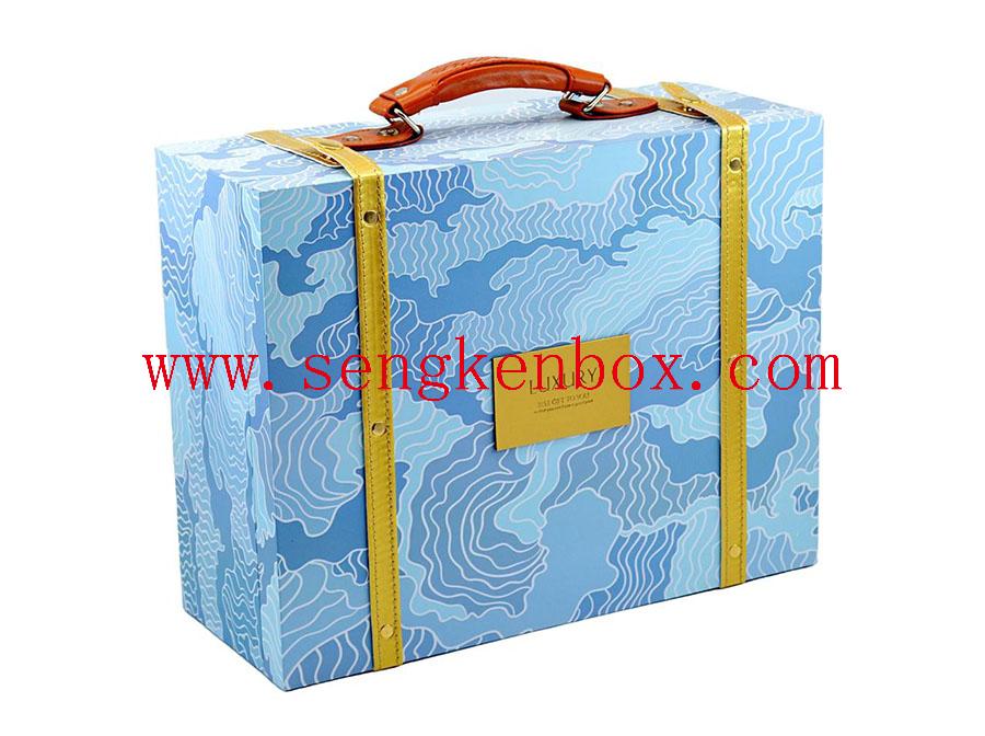 Giacche Abbigliamento Grande scatola di carta blu di lusso