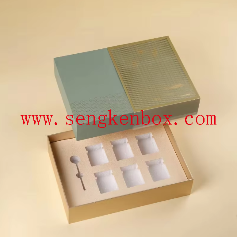 Bird's Nest Gift Box
