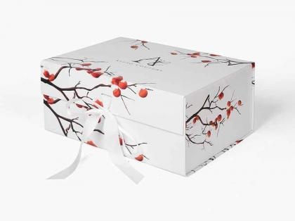 Kids Clothes White Large Magnetic Gift Box