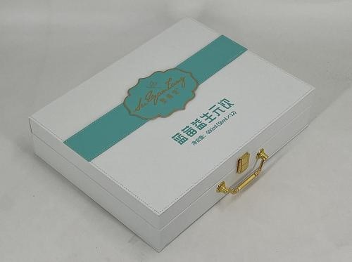 OEM e ODM Skincare Premium Gift Box with EVA Insert in vendita