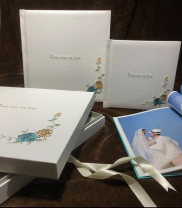 OEM e ODM Custom wedding album collection with gift paper box in vendita