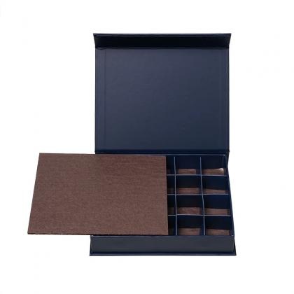 OEM e ODM Chocolate Bar Macaroon Packaging Gift Box with Paper Cover in vendita