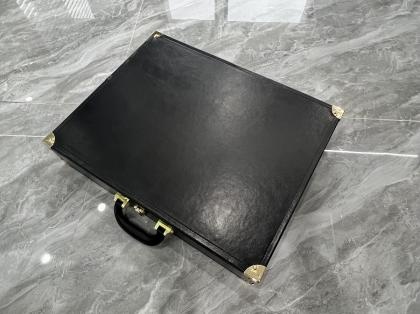 OEM e ODM Boxing Gloves Leather Watch Box Leather Suitcase Gift Box Leather Box in vendita